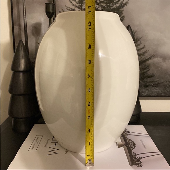 White Glossy Ceramic Vase Home Decor